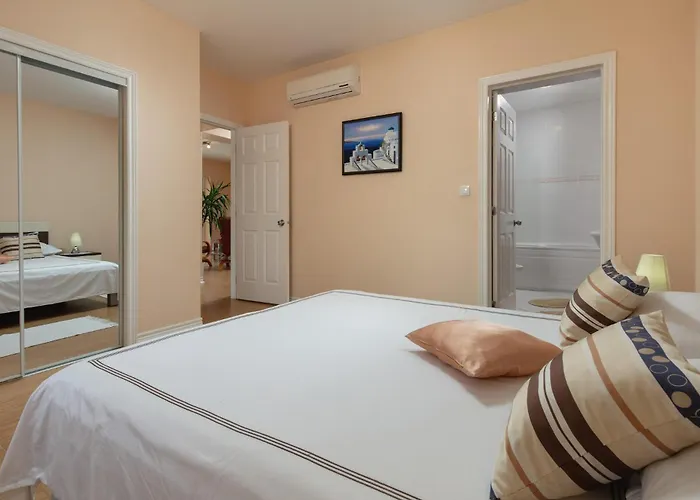 Holiday home In With Wifi *