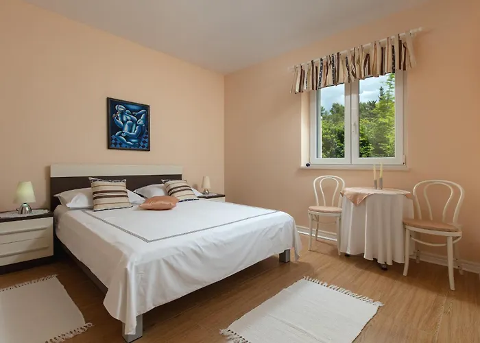 In With Wifi Holiday home Sumartin
